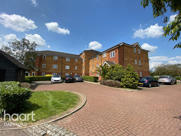 1 Bedroom Apartment To Rent In Dunlop Close, Dartford, DA1