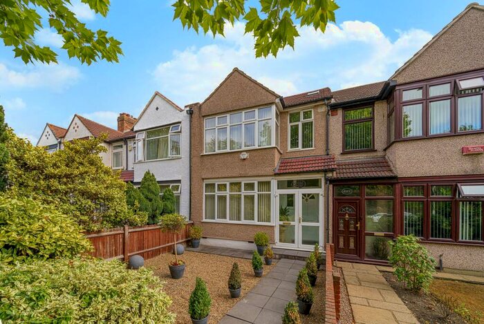 3 Bedroom Terraced House To Rent In Elmers End Road, Beckenham, BR3