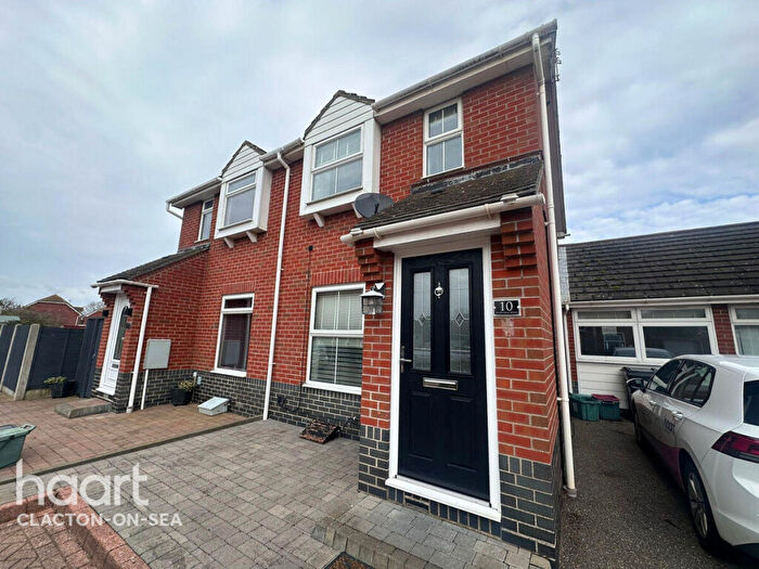 3 Bedroom Semi Detached House To Rent In Worthing Mews, Clacton-On-Sea, CO15