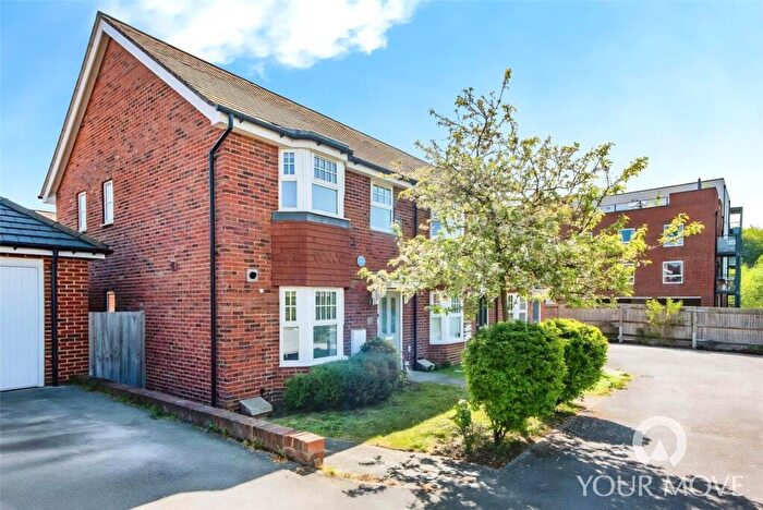 3 Bedroom End Of Terrace House To Rent In Mercer Avenue, Castle Hill, Ebbsfleet Valley, Swanscombe, DA10