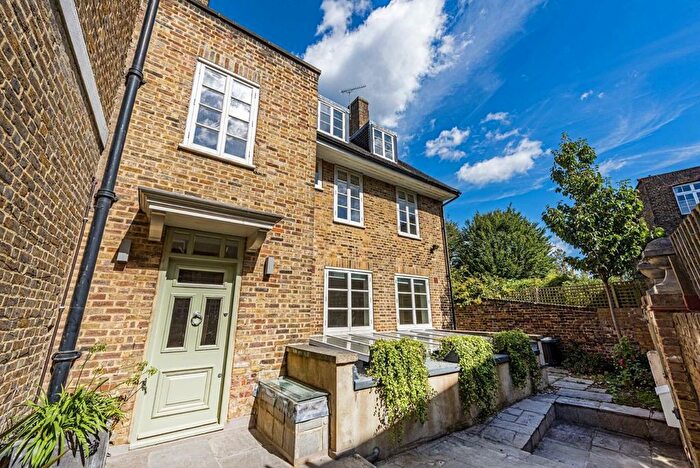 4 Bedroom Property To Rent In Upper Mall, Hammersmith, W6