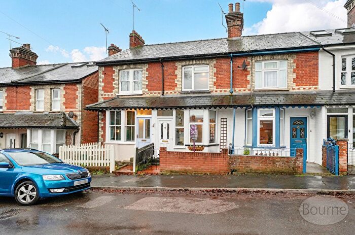 3 Bedroom Terraced House For Sale In St. James Avenue, Farnham, Surrey, GU9