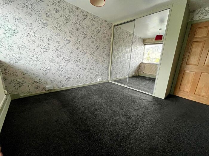 2 Bedroom Apartment To Rent In Hampsfell Drive, Morecambe, LA4