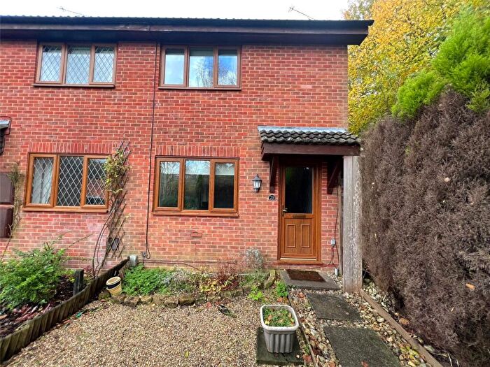 2 Bedroom End Of Terrace House To Rent In Seward Rise, Romsey, Romsey, Hampshire, SO51