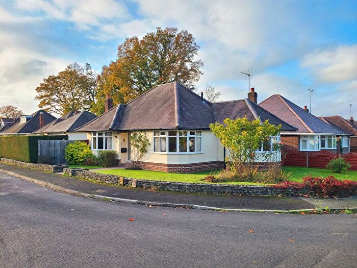 3 Bedroom Bungalow For Sale In Copsewood Road, Ashurst, SO40