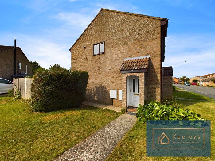 2 Bedroom Terraced House To Rent In Holly Walk, Ely, Cambridgeshire, CB7