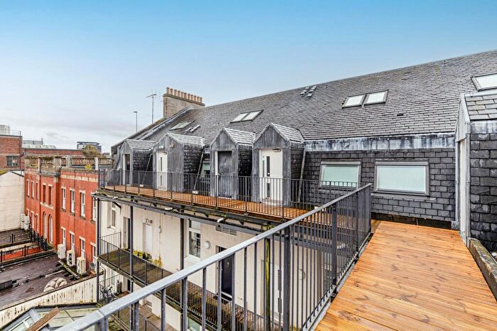 2 Bedroom Apartment For Sale In Mitchell Street, Glasgow City, G1