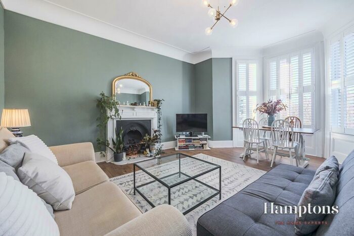 4 Bedroom Flat To Rent In Kidbrooke Park Road London, SE3