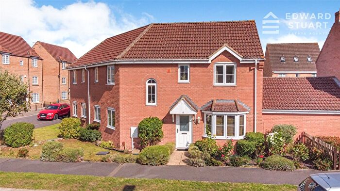4 Bedroom Semi-detached House For Sale In Sugar Way, Peterborough, Cambridgeshire, PE2