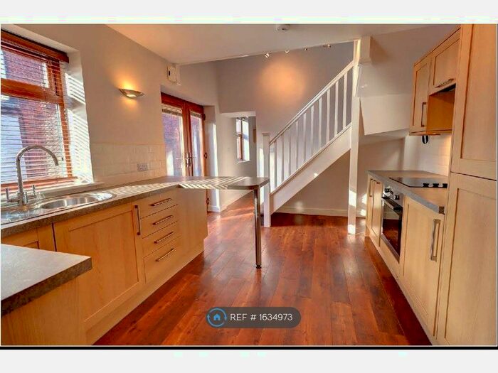 1 Bedroom Flat To Rent In Old Hinckley Road, Nuneaton, CV10