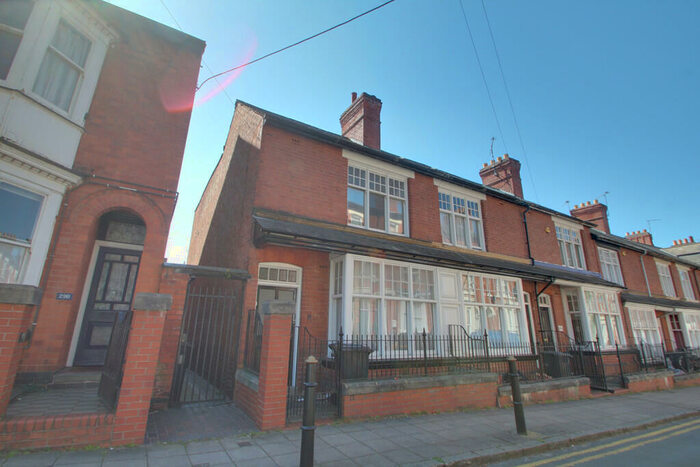 4 Bedroom Terraced House To Rent In Gotham Street, Leicester, LE2