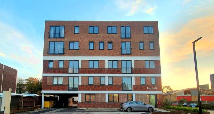 1 Bedroom Flat To Rent In Main Road, Sidcup, DA14