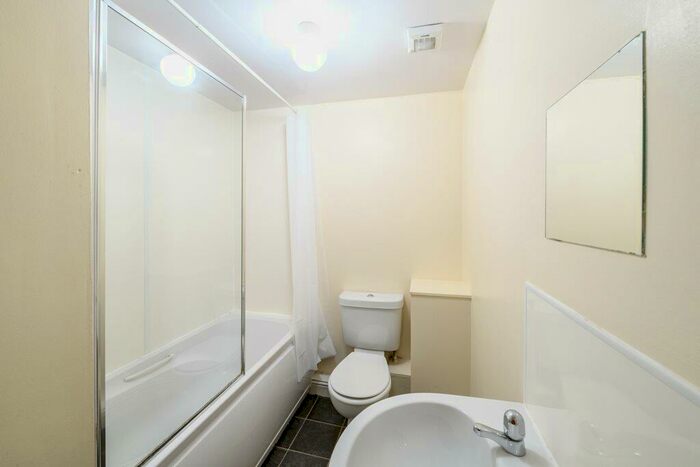 7 Bedroom Terraced House To Rent In Clayton Park Square, Jesmond, NE2