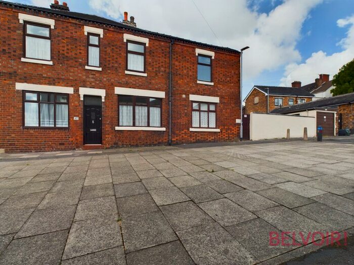 2 Bedroom End Of Terrace House To Rent In Lower Mayer Street, Northwood, Stoke-on-Trent, ST1