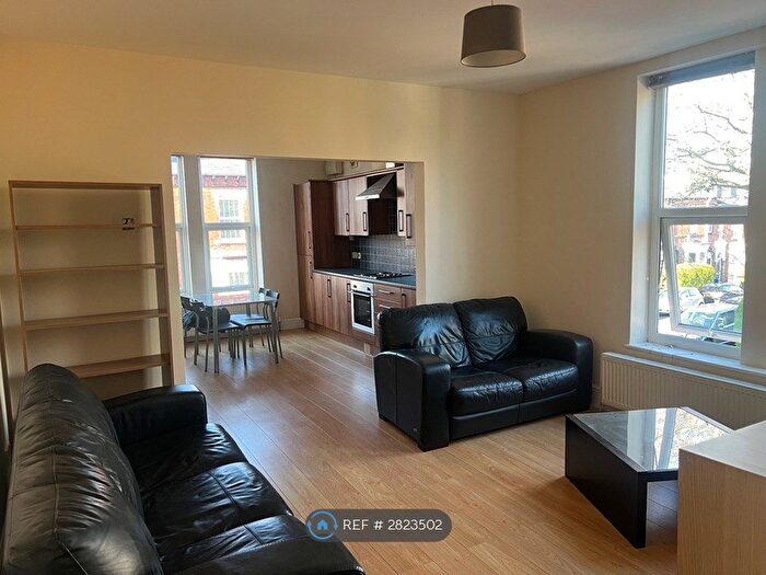 1 Bedroom Flat To Rent In Machon Bank, Sheffield, S7
