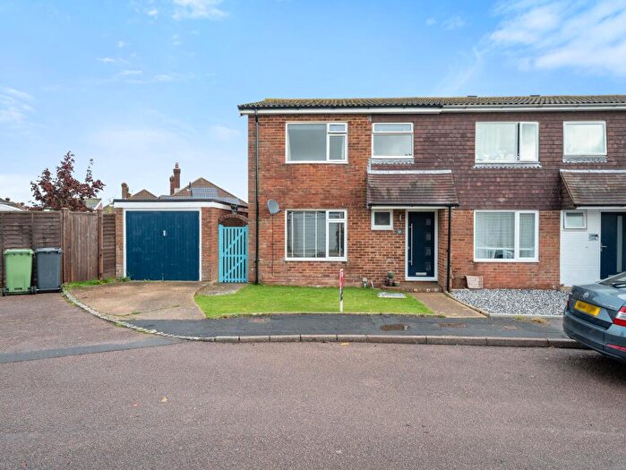 3 Bedroom End Of Terrace House To Rent In St. Wilfrid's Green, Hailsham, BN27