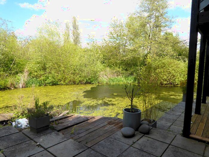 2 Bedroom Flat To Rent In Carolus Creek, Milton Keynes, MK15