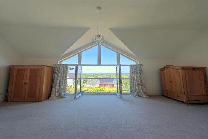 4 Bedroom Property To Rent In The Old Orchard, Etchingham, TN19