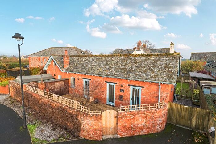 3 Bedroom Barn Conversion For Sale In Rewe Barton, Exeter, EX5