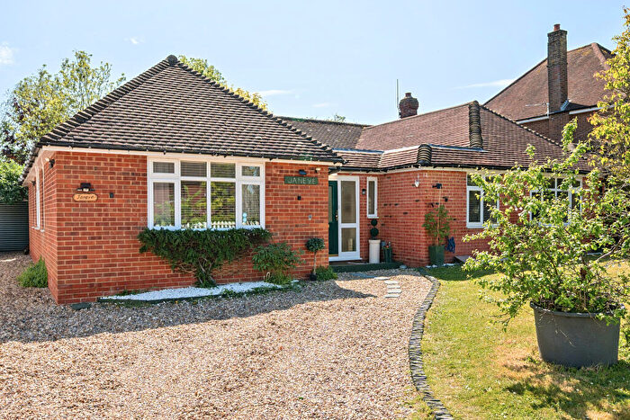 4 Bedroom Detached Bungalow For Sale In Coleshill Lane, Amersham, HP7
