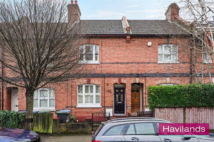 2 Bedroom Property To Rent In Highfield Road, London, N21