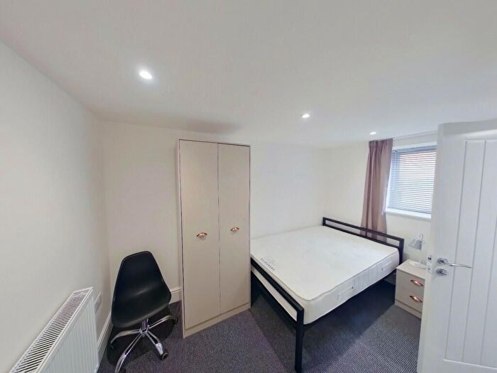 2 Bedroom Flat To Rent In Portland Street, Lincoln, LN5