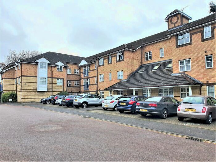 1 Bedroom Flat To Rent In Earls Meade, Luton LU2