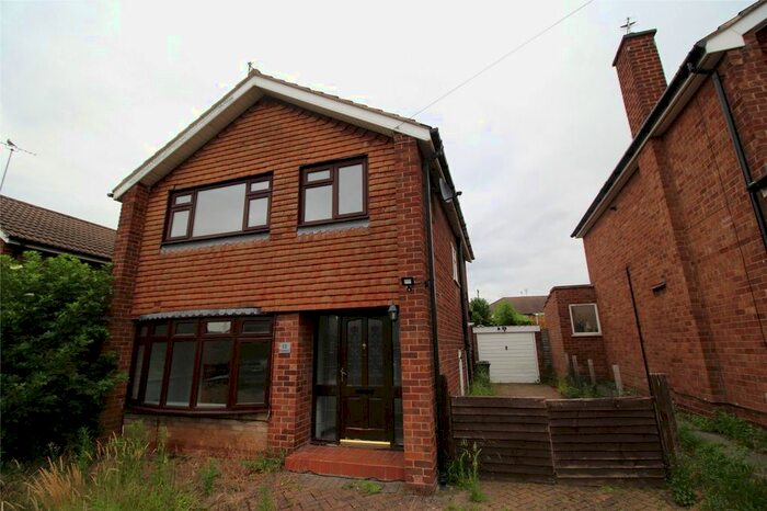 3 Bedroom Detached House To Rent In Farmway, Leicester, Leicestershire, LE3
