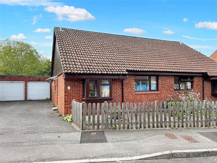 2 Bedroom Bungalow For Sale In Arundell Close, Westbury, BA13
