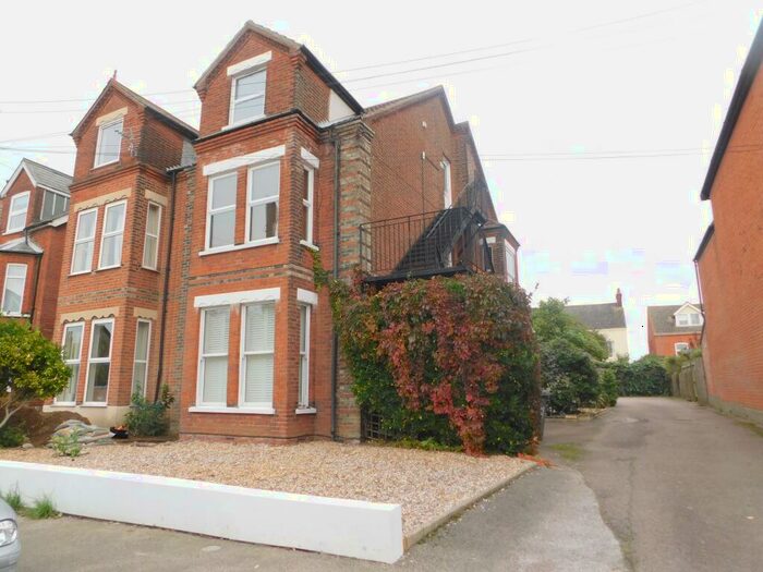 1 Bedroom Apartment To Rent In Quilter Road, Felixstowe, IP11