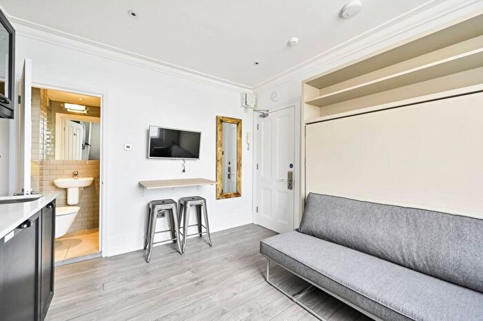 Studio To Rent In Gloucester Place, Marylebone, London, NW1