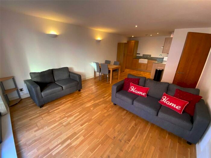 2 Bedroom Apartment To Rent In Advent, Isaac Way, Manchester, M4