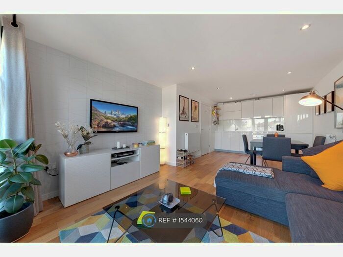 1 Bedroom Flat To Rent In Offenham Road, London, SW9