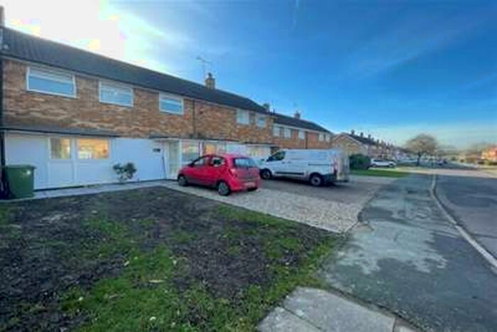 3 Bedroom House To Rent In Little Bentley, Fryerns, Basildon, SS14