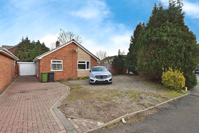 2 Bedroom Detached Bungalow For Sale In Beechcroft Road, Kidderminster, DY11