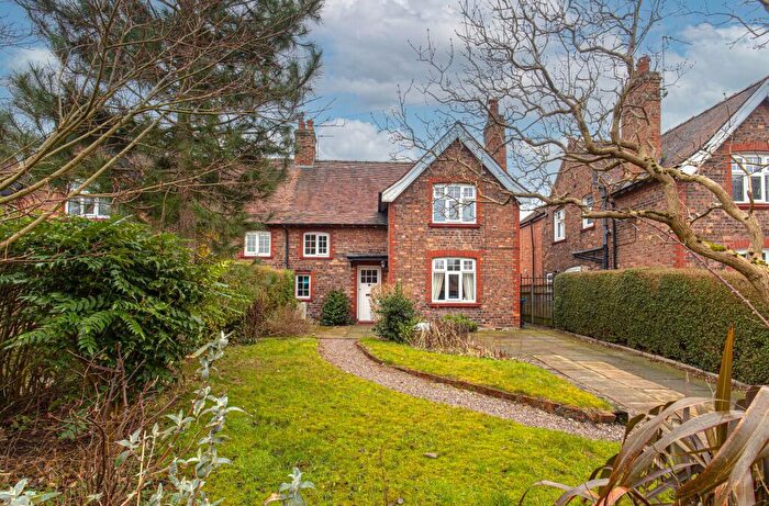 3 Bedroom Semi-Detached House For Sale In Beswicks Road, Northwich, CW8