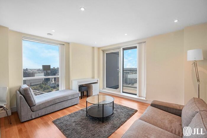 2 Bedroom Apartment To Rent In Wharfside Point South, Prestons Road, E14