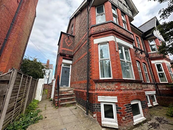 1 Bedroom Flat To Rent In Grosvenor Road, Whalley Range, M16