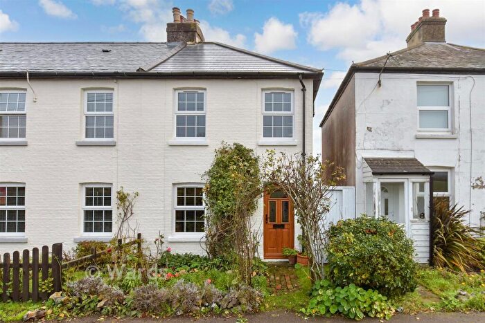 2 Bedroom Cottage For Sale In Ham Farm Cottages, Ham, Deal, Kent, CT14