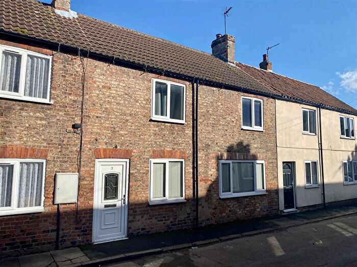3 Bedroom Cottage To Rent In Common Piece, Swinefleet, Goole, DN14