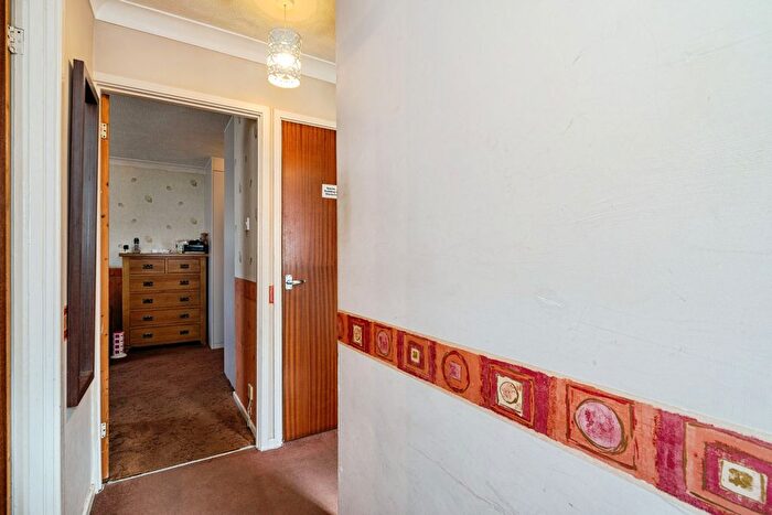 2 Bedroom Bungalow For Sale In Twiss Close, Diss, IP22