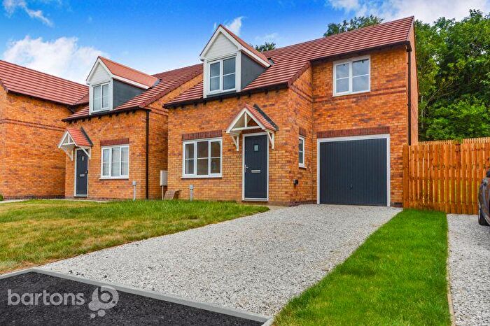 3 Bedroom Detached House To Rent In Curlew Street, Chesterfield, S43