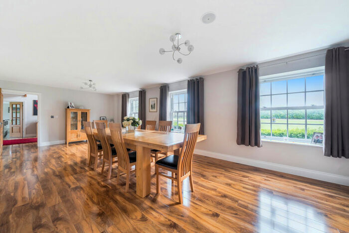 5 Bedroom Detached House For Sale In Chobham Park Lane, Chobham, GU24