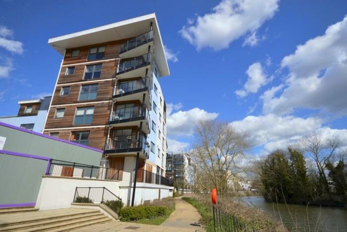 1 Bedroom Flat To Rent In Clifford Way, Maidstone, Kent, ME16