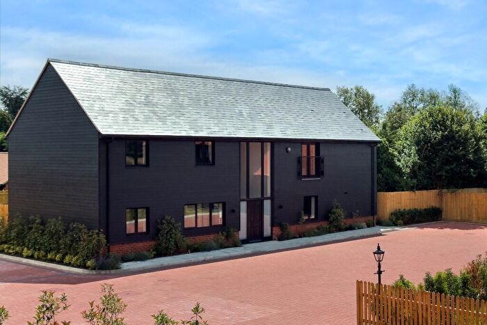 5 Bedroom Detached House For Sale In The Pinnacle Of Luxury Living In Hertfordshire, HP3