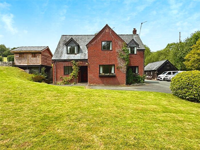 3 Bedroom Detached House For Sale In Troed Y Garth, Van, Llanidloes, Powys, SY18