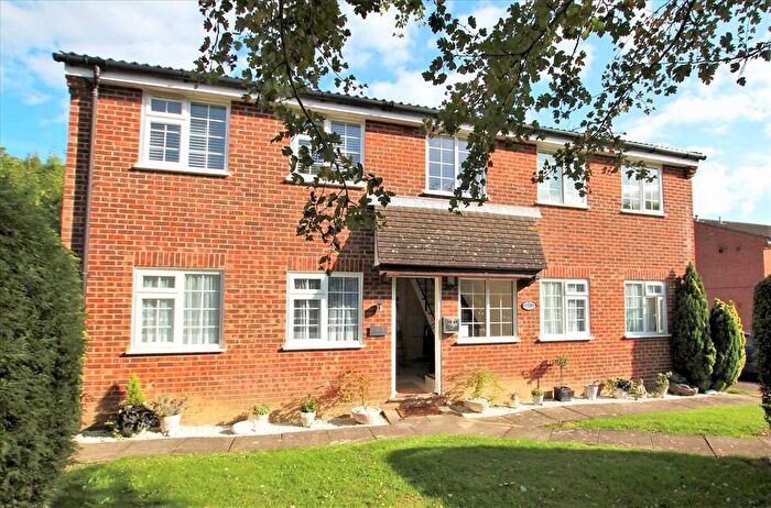 1 Bedroom Flat To Rent In Woodhatch, Southwater, Horsham, RH13