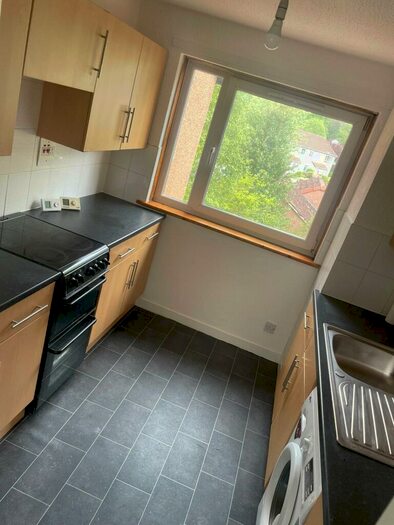 2 Bedroom Flat To Rent In Lennox Gardens, Linlithgow, West Lothian, EH49