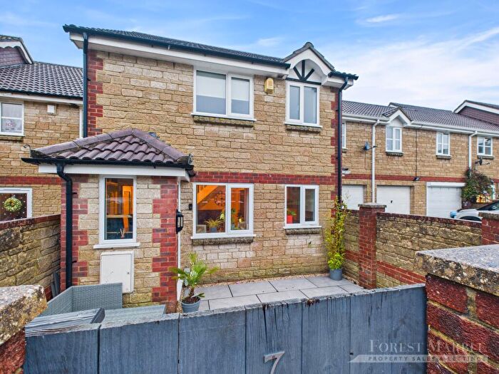 1 Bedroom Terraced House For Sale In Brookfields, Castle Cary, BA7