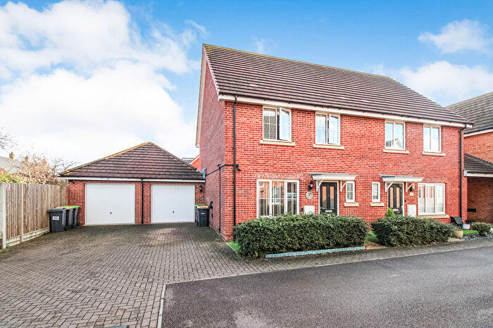 3 Bedroom Semi Detached House For Sale In Harrier Leys, Wixams, MK42